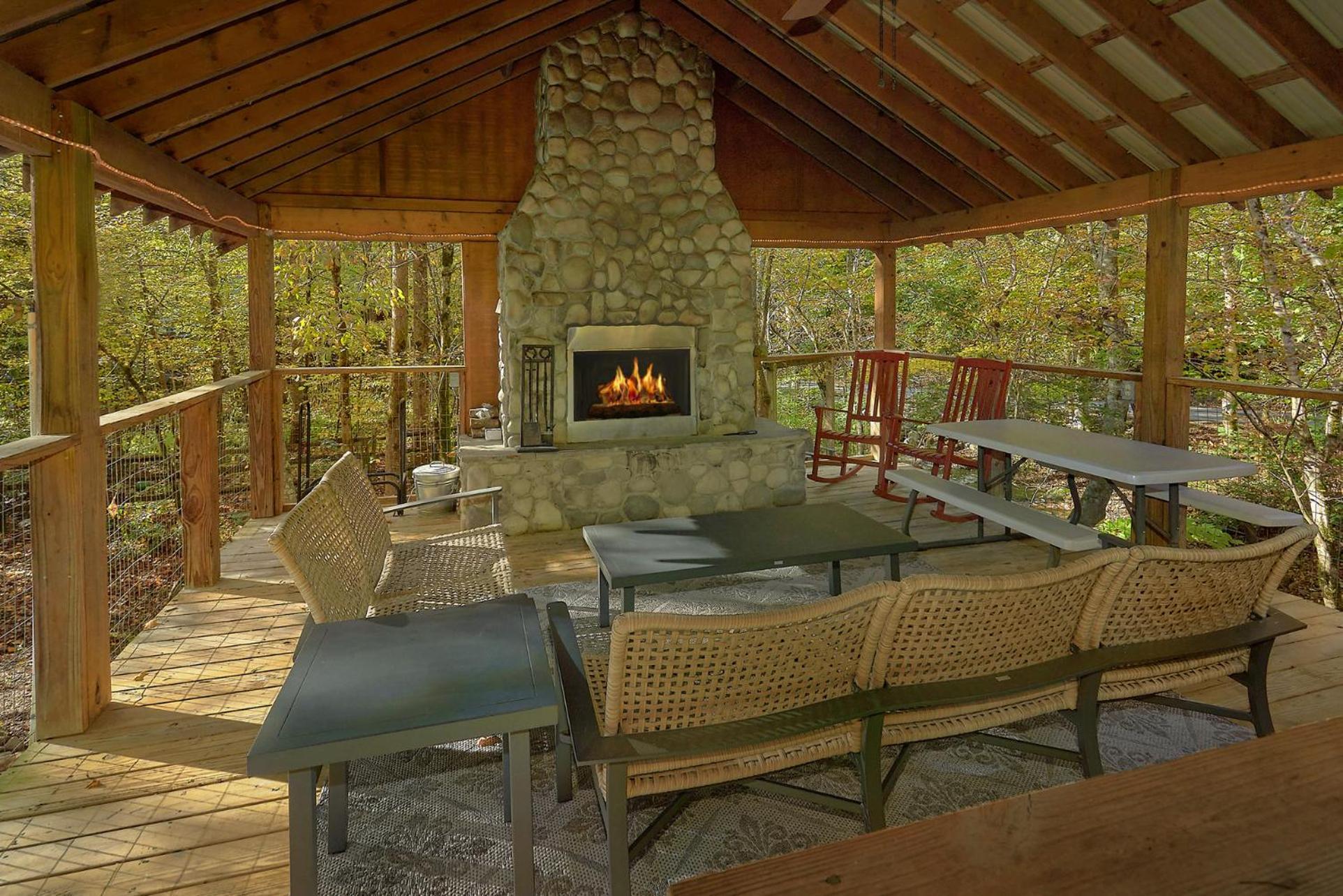 Creeksong Holiday Home Gatlinburg Dış mekan fotoğraf