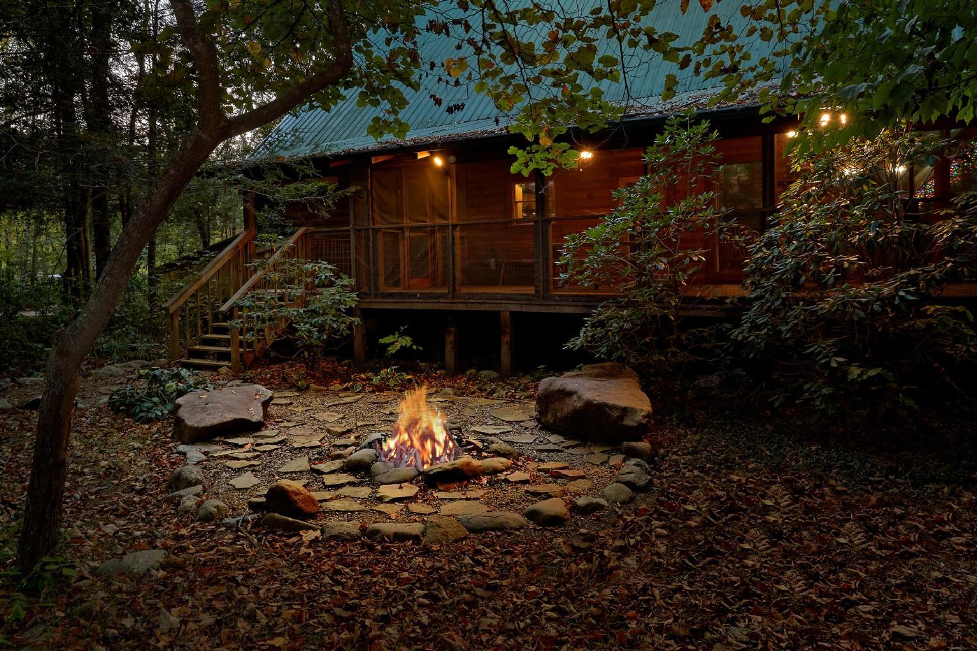 Creeksong Holiday Home Gatlinburg Dış mekan fotoğraf
